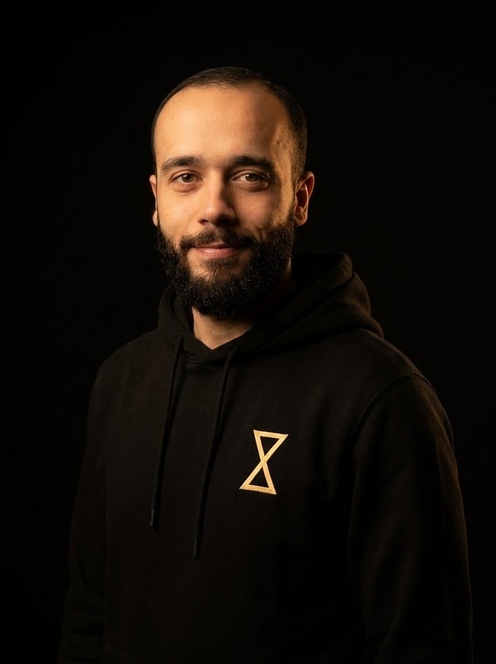 Portrait d'Oussama, membre du Collectif Tariqa Pro
